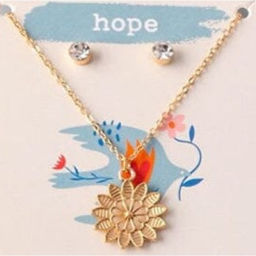 NWT - HOPE FLOWER NECKLACE EARRING SET